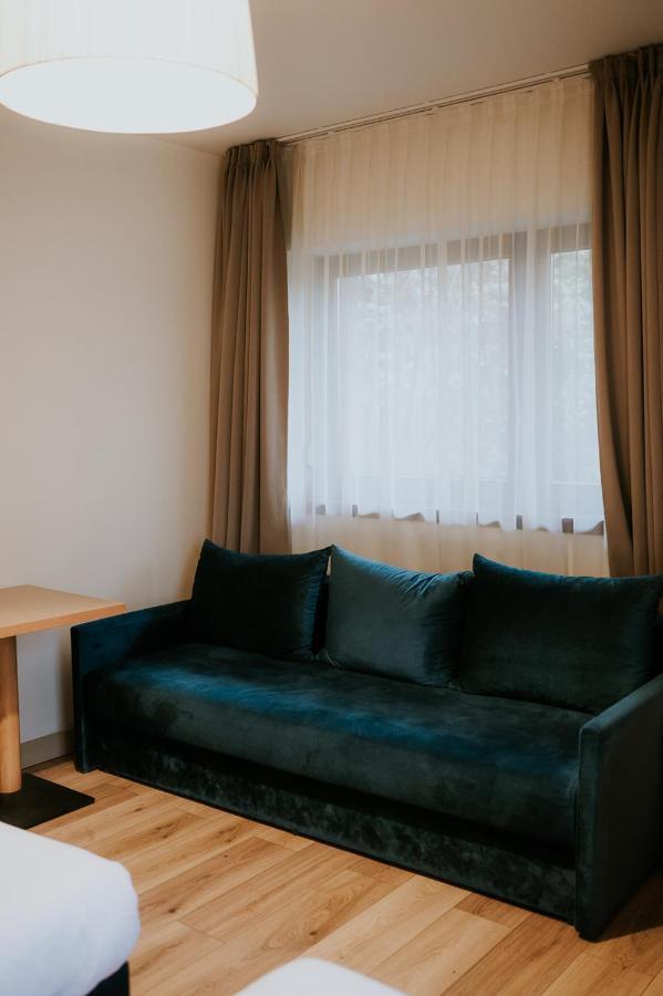 Villa Garden Oleśnica Eksteriør billede